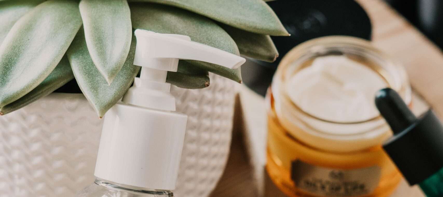 Cremas de aloe vera. Aloe vera y la depilación láser.